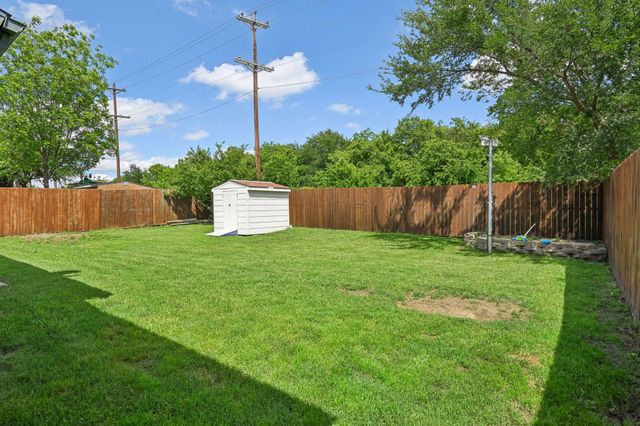 7600 Independence Drive, The Colony, TX 75056