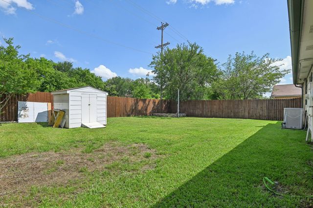 7600 Independence Drive, The Colony, TX 75056