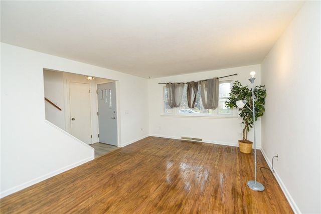 58 Matilda Street, Gates, NY 14606