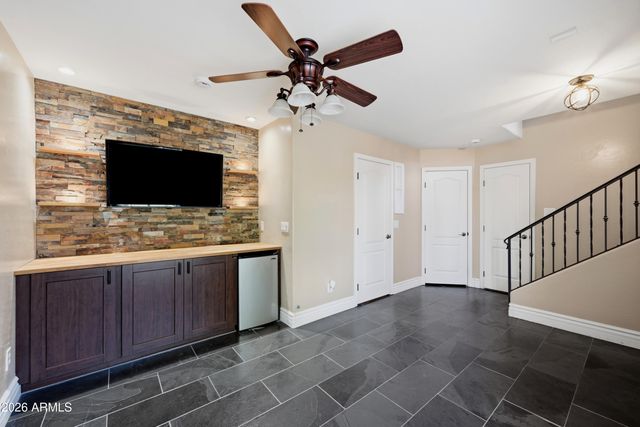 5612 S 21ST Place, Phoenix, AZ 85040