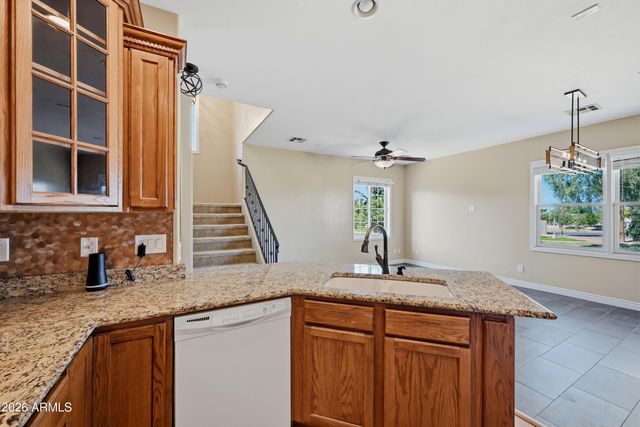 5612 S 21ST Place, Phoenix, AZ 85040