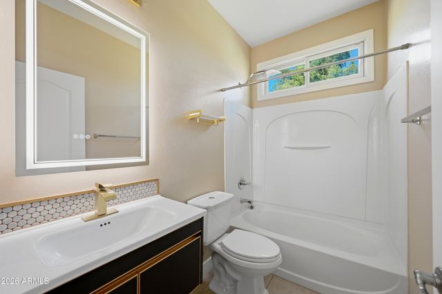 5612 S 21ST Place, Phoenix, AZ 85040