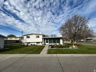 1927 W KIRKHAM WAY, Taylorsville, UT 84129