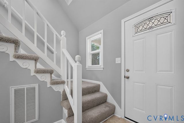 24607 Woodstream Ln, North Dinwiddie, VA 23803