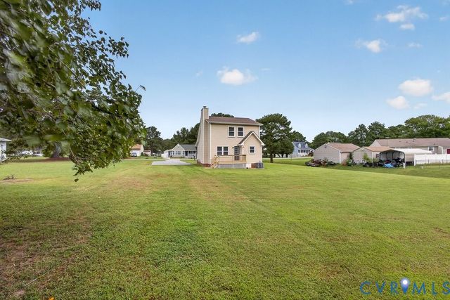 24607 Woodstream Ln, North Dinwiddie, VA 23803