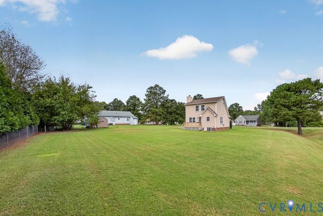 24607 Woodstream Ln, North Dinwiddie, VA 23803