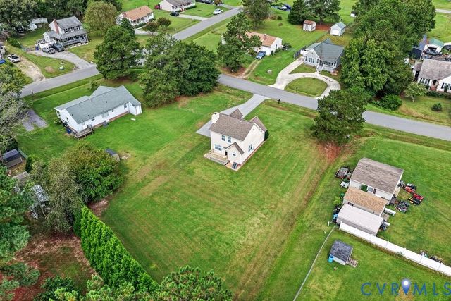 24607 Woodstream Ln, North Dinwiddie, VA 23803
