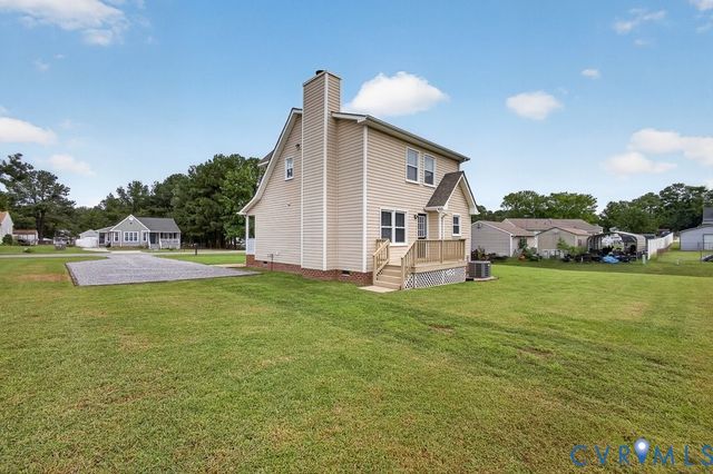 24607 Woodstream Ln, North Dinwiddie, VA 23803