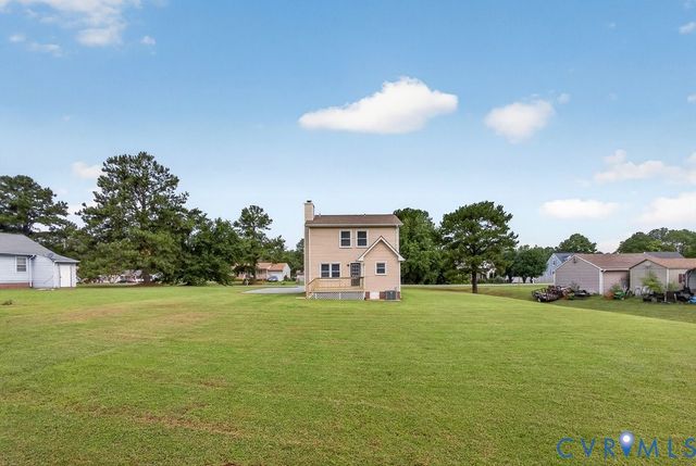 24607 Woodstream Ln, North Dinwiddie, VA 23803