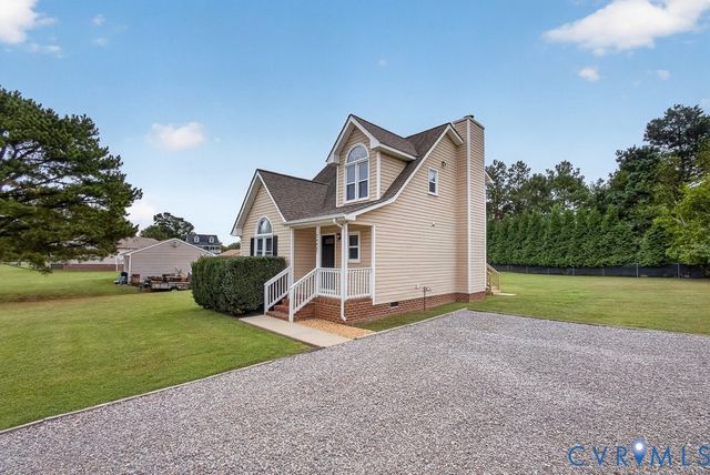 24607 Woodstream Ln, North Dinwiddie, VA 23803