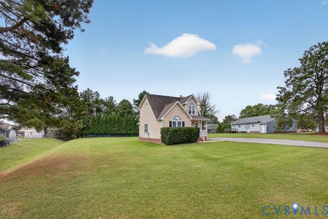 24607 Woodstream Ln, North Dinwiddie, VA 23803