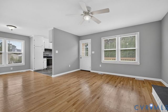 24607 Woodstream Ln, North Dinwiddie, VA 23803