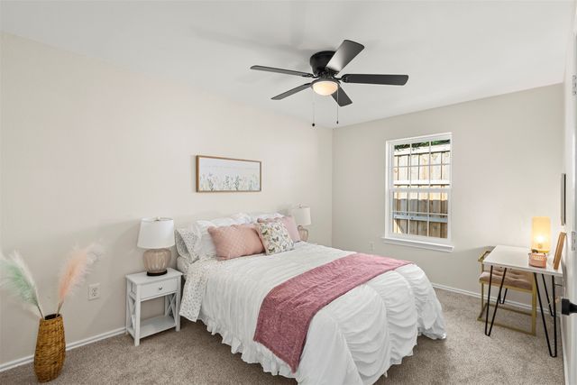 620 Brenna Road, Waxahachie, TX 75165