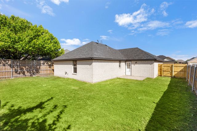 620 Brenna Road, Waxahachie, TX 75165