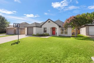 620 Brenna Road, Waxahachie, TX 75165