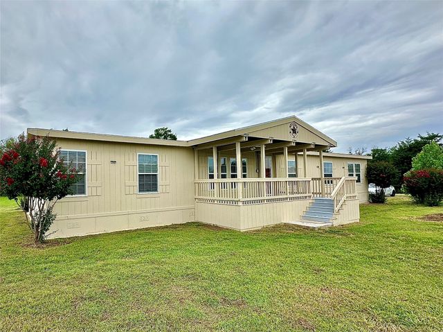 831 Country Club Road, Lucas, TX 75002