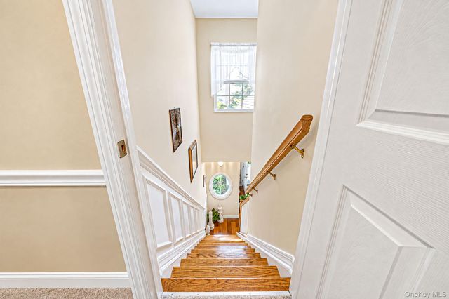 90 Golden Spruce Drive, Calverton, NY 11933