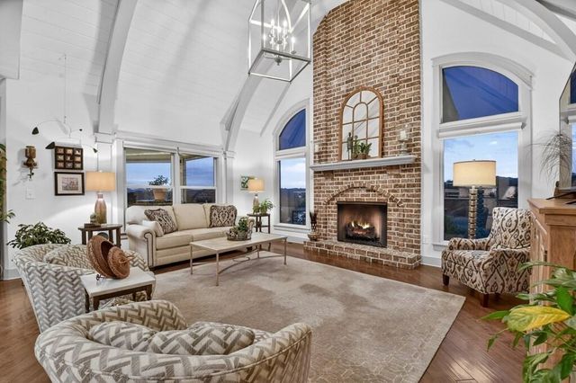 238 Old Farm View, Blairsville, GA 30512