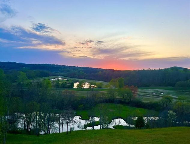 238 Old Farm View, Blairsville, GA 30512