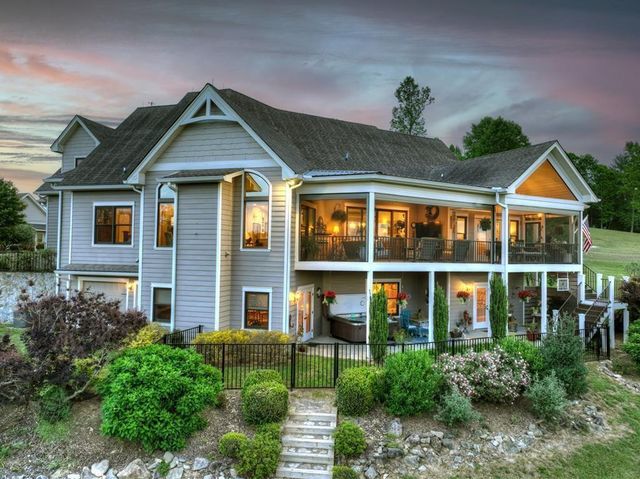 238 Old Farm View, Blairsville, GA 30512