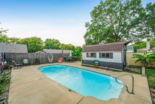 6608 S 254th East Avenue, Broken Arrow, OK 74014