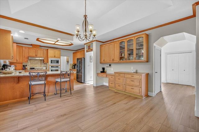 2976 Holly Avenue, Clovis, CA 93611