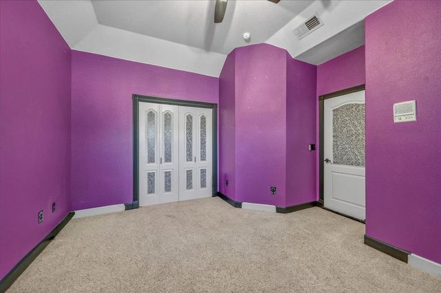 2976 Holly Avenue, Clovis, CA 93611