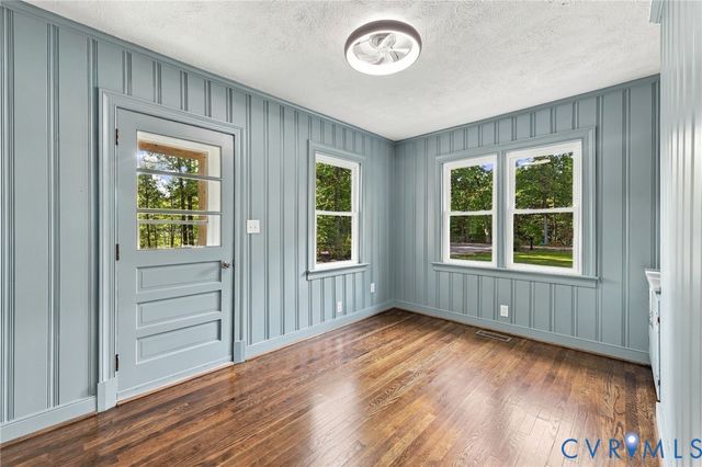 3290 Maidens Rd, Powhatan, VA 23139