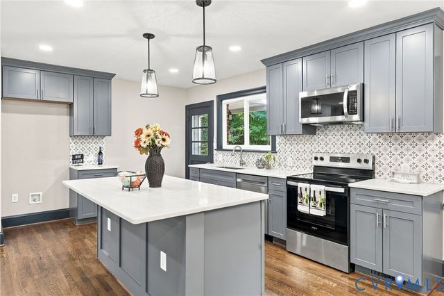 3290 Maidens Rd, Powhatan, VA 23139