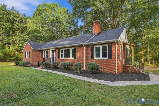 3290 Maidens Rd, Powhatan, VA 23139