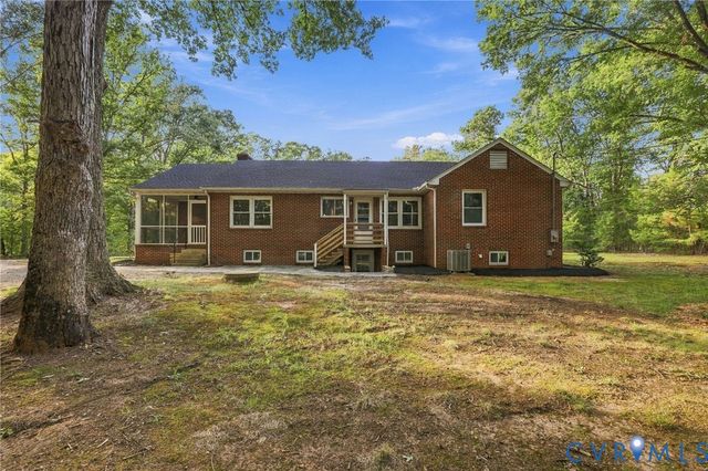 3290 Maidens Rd, Powhatan, VA 23139
