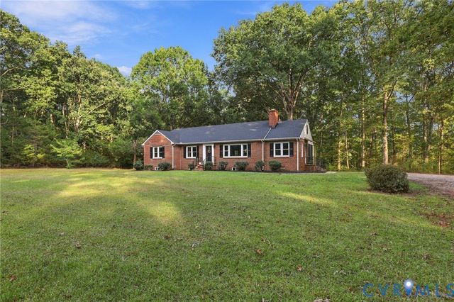 3290 Maidens Rd, Powhatan, VA 23139