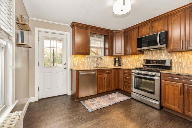535 FREEMAN ST, Lyndhurst, NJ 07071