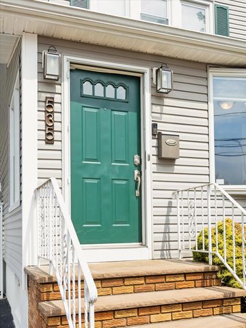 535 FREEMAN ST, Lyndhurst, NJ 07071