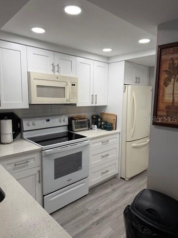 1 BOCA CIEGA POINT BOULEVARD 301, St Petersburg, FL 33708