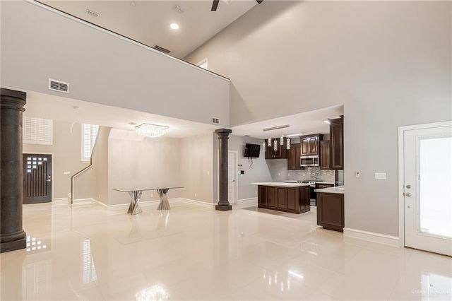 815 W Cardinal Avenue, Pharr, TX 78577