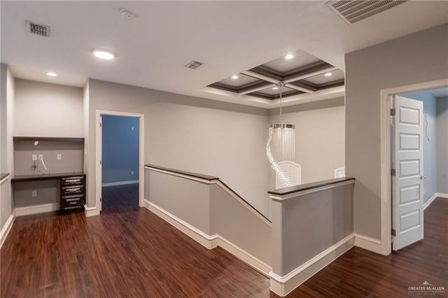 815 W Cardinal Avenue, Pharr, TX 78577