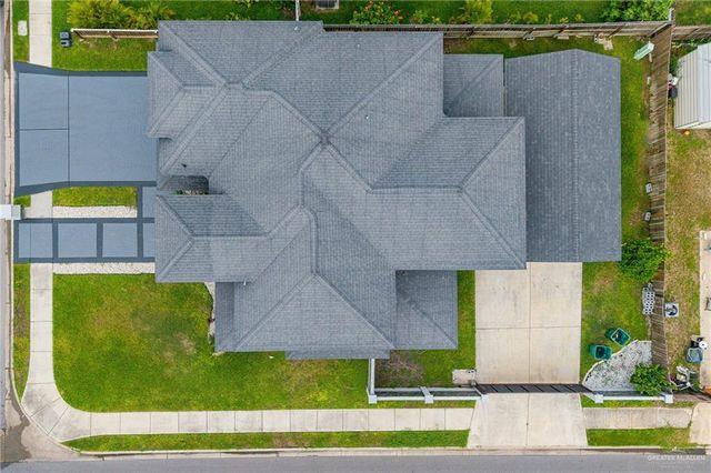 815 W Cardinal Avenue, Pharr, TX 78577