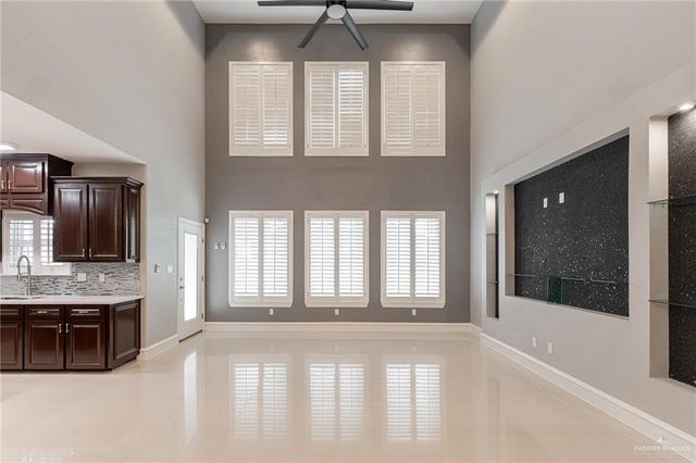 815 W Cardinal Avenue, Pharr, TX 78577