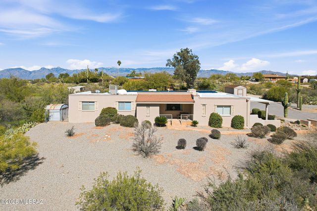 11141 E Escalante Road, Tucson, AZ 85730