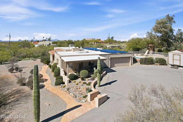 11141 E Escalante Road, Tucson, AZ 85730