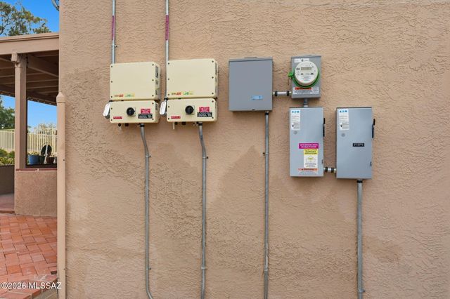 11141 E Escalante Road, Tucson, AZ 85730