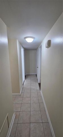 6717 MORNAY CIRCLE, Tampa, FL 33615