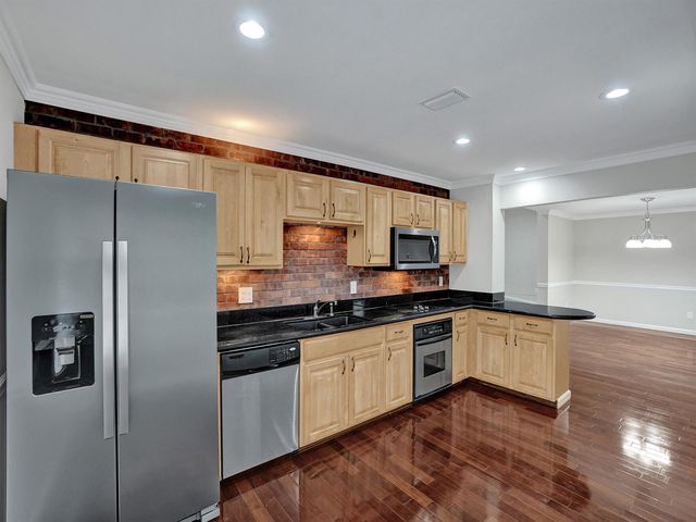 9280 Sabal Ridge Circle B, Boca Raton, FL 33428
