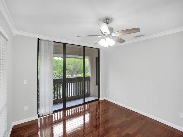 9280 Sabal Ridge Circle B, Boca Raton, FL 33428