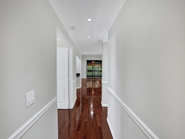 9280 Sabal Ridge Circle B, Boca Raton, FL 33428