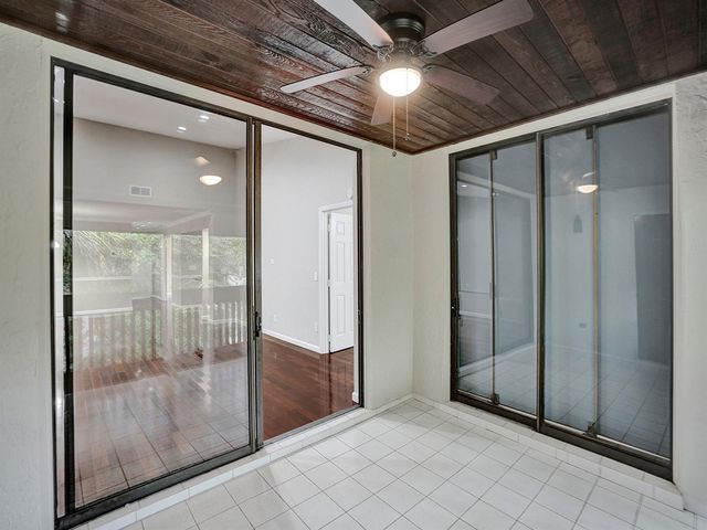 9280 Sabal Ridge Circle B, Boca Raton, FL 33428