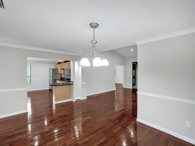 9280 Sabal Ridge Circle B, Boca Raton, FL 33428