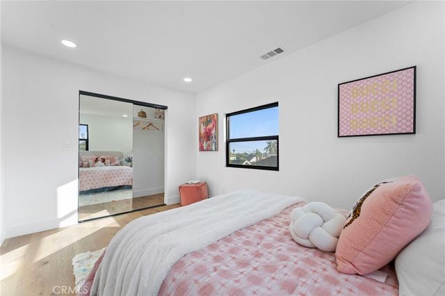 5334 Hillcrest, Los Angeles, CA 90043