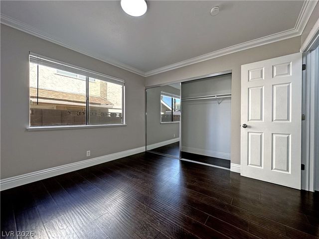 2414 La Casa Drive, Henderson, NV 89014